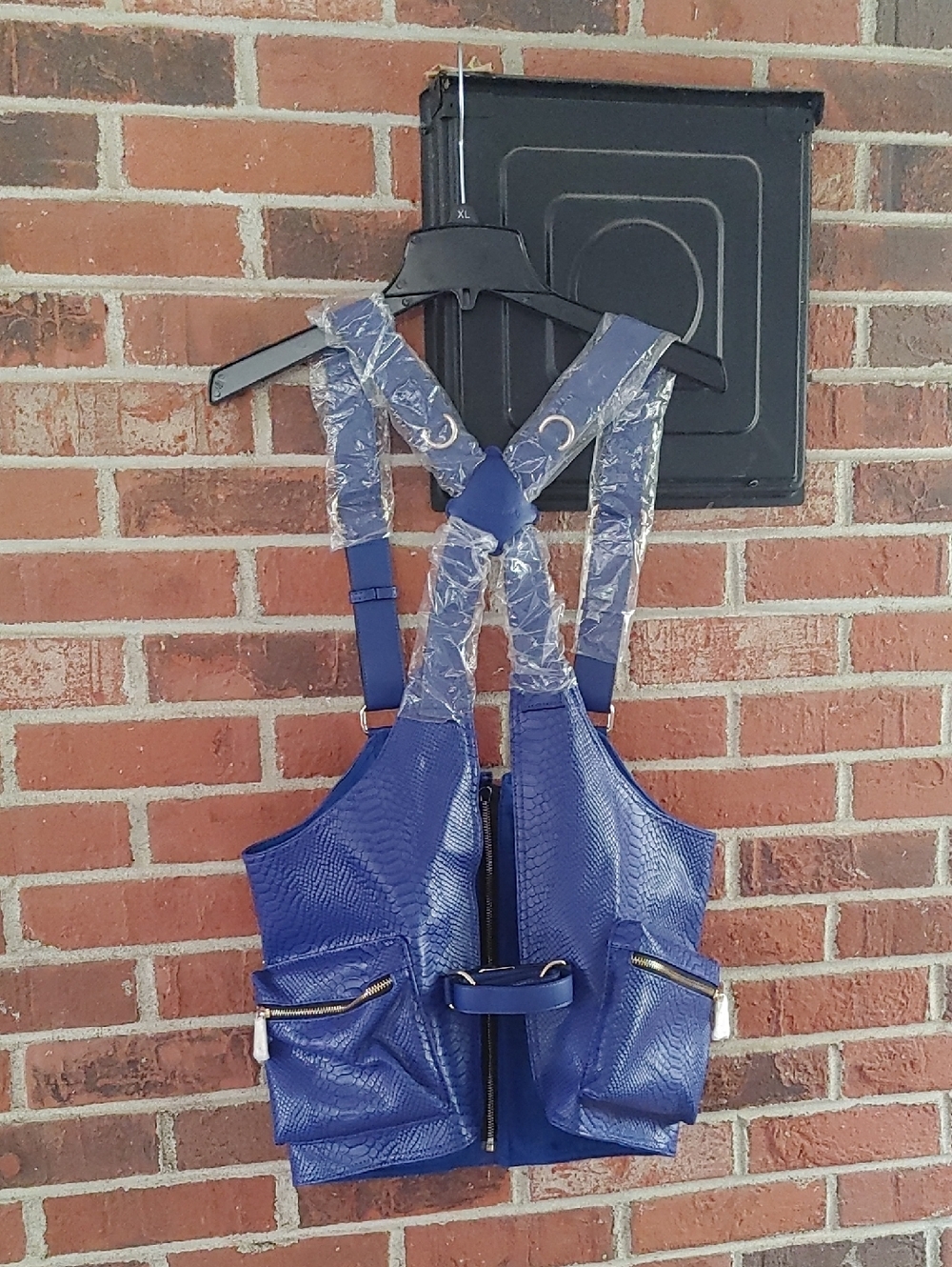 Tote & Carry Royal Blue Embossed Vegan Leather Tactical Vest Size L (1264) - Picture 2 of 16